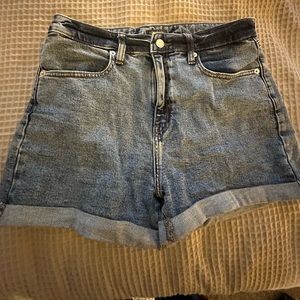 Wild fable women’s shorts size 10